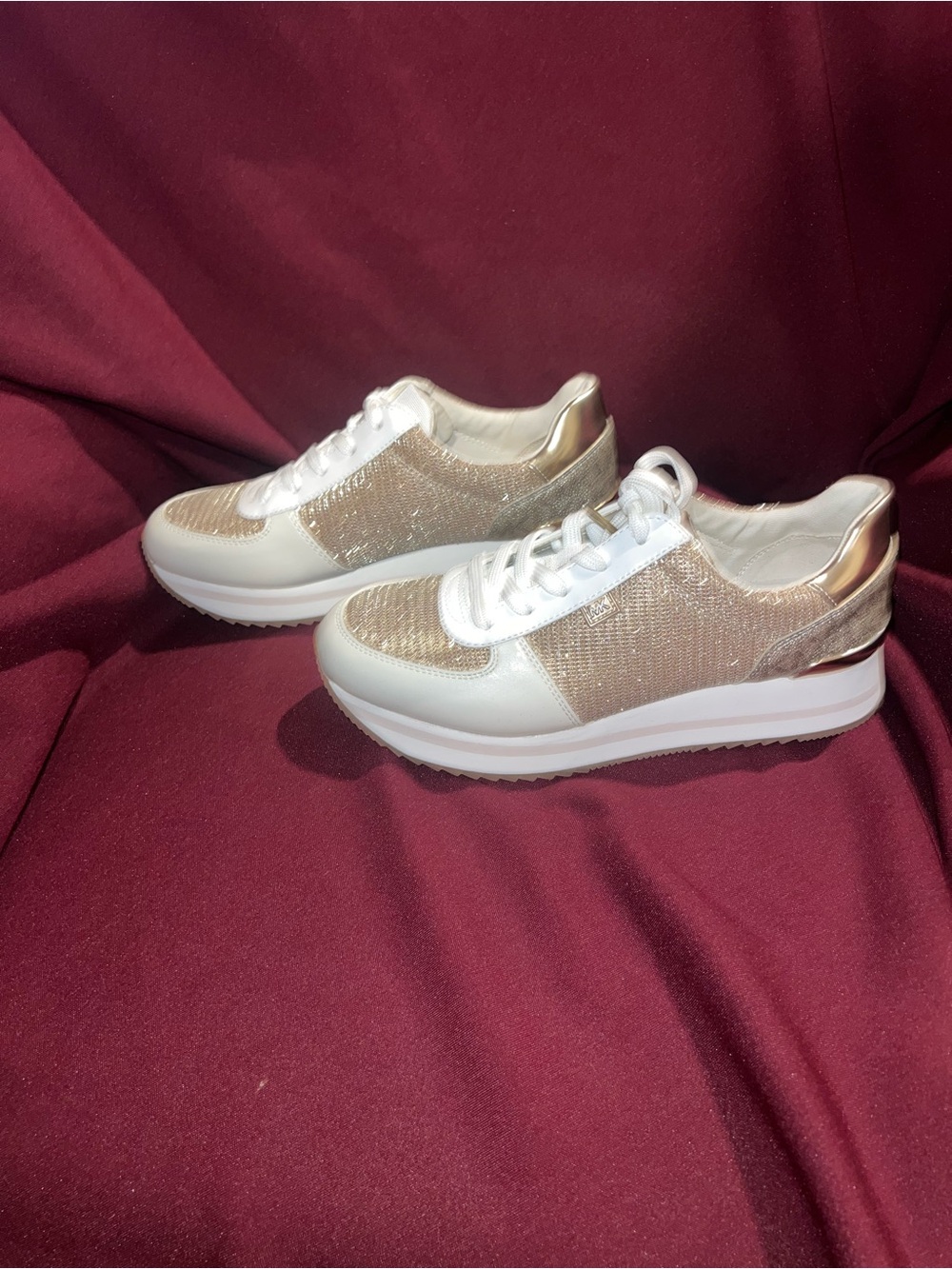 Michael Kors sneaker size 8